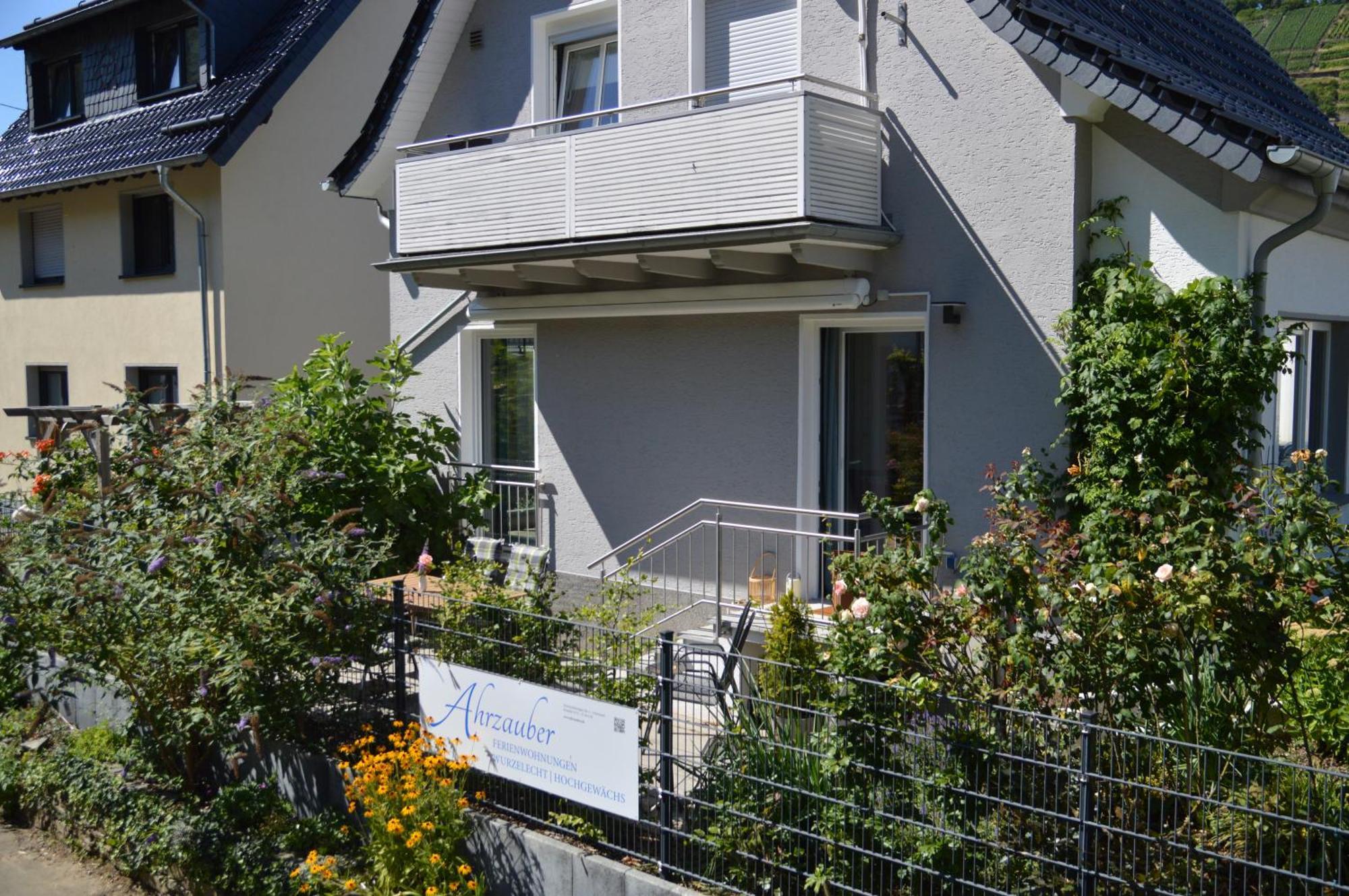 Ferienwohnung Wurzelecht バート・ノイェンアール・アールヴァイラー エクステリア 写真